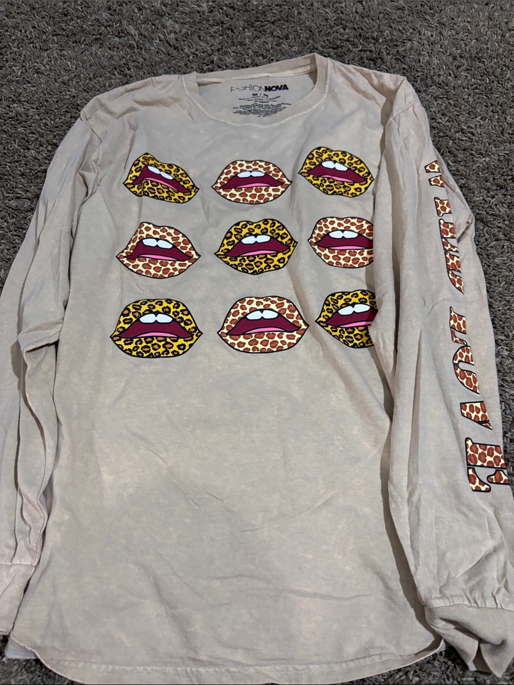 Fashion Nova Beige Long Sleeve Tee with Leopard Lip Graphics